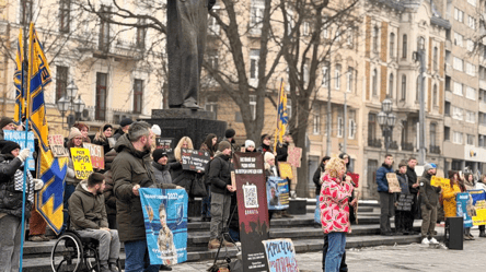 У Львові пройшла акція на підтримку полонених та зниклих безвісти - 290x160