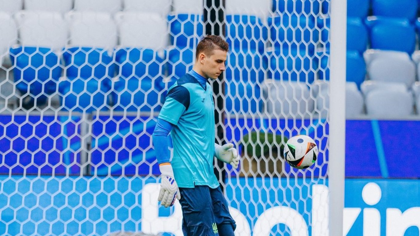 Андрей Лунин