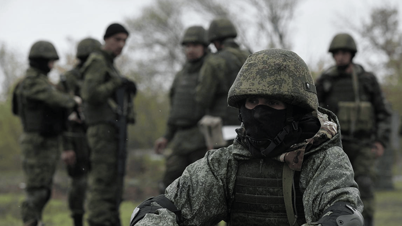 У ГУР відповіли, скільки окупантів зосередили біля кордону України та на захоплених територіях