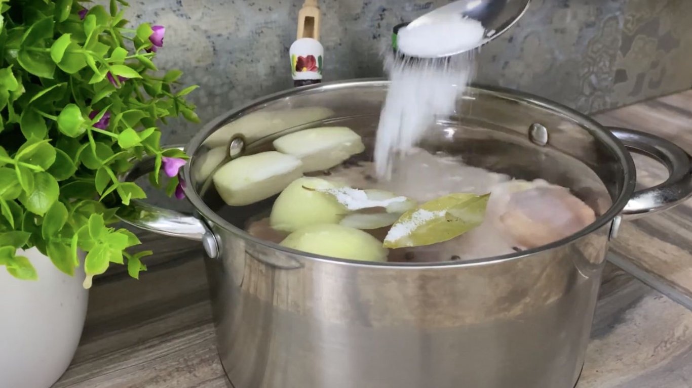 студень с курицей к праздничному столу