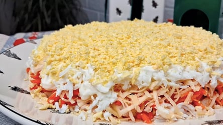 Простий та завжди святковий салат "Боніто" — всього 4 інгредієнти - 285x160