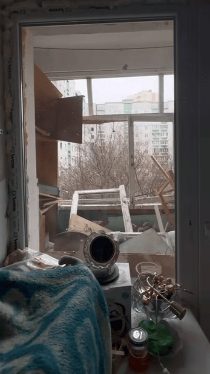 Разрушенный дом Ирины Кудашовой