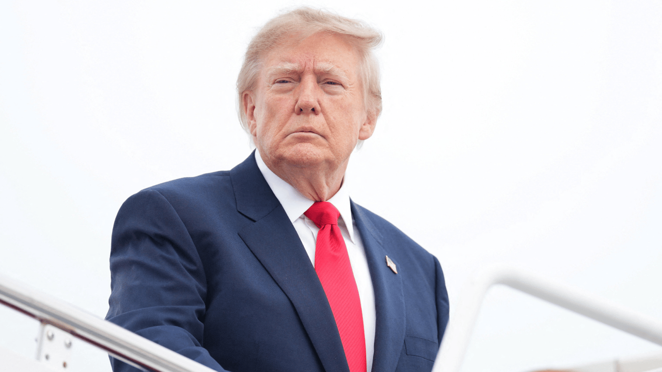 Donald Trump suggère de rebaptiser un océan en son nom ou celui des Amériques