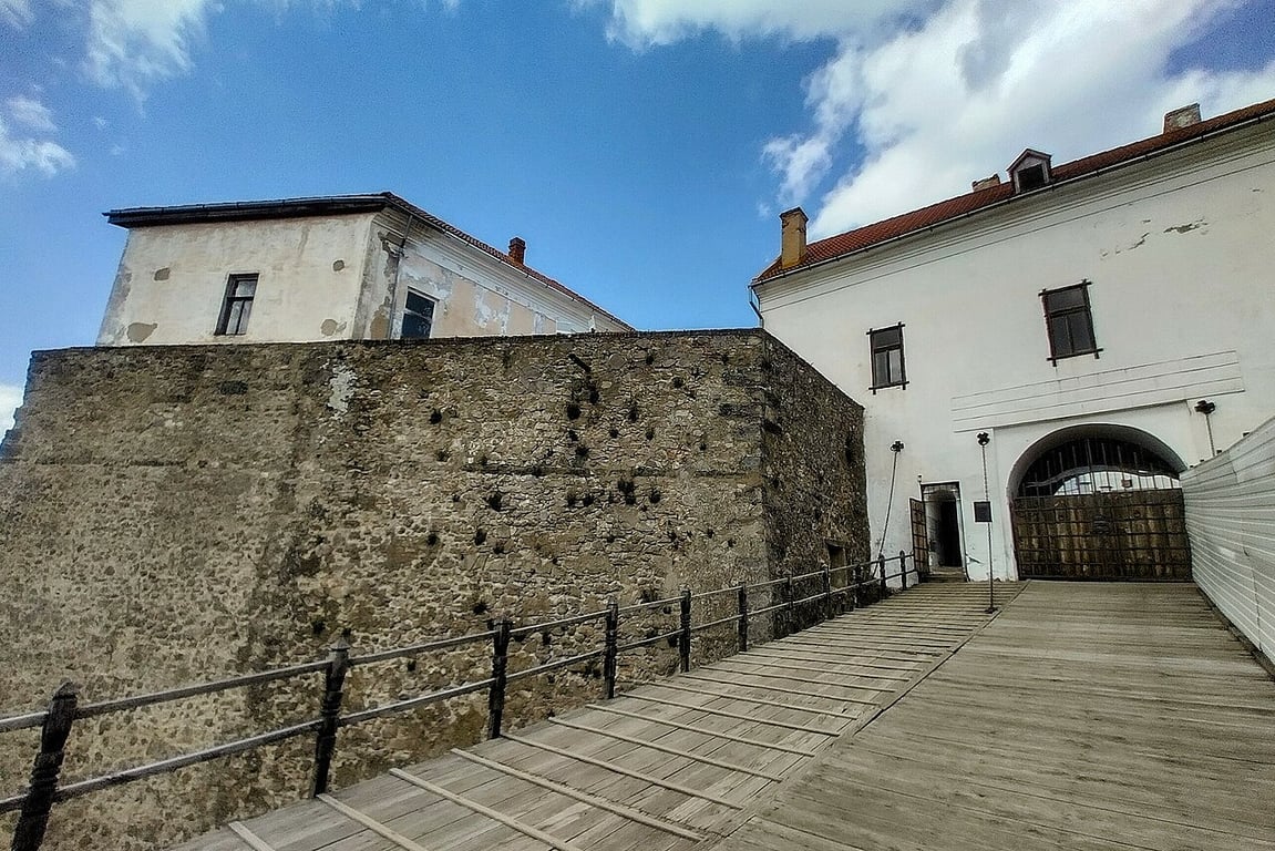 Топ-5 локацій на Закарпатті, які варто відвідати цього літа - фото 1