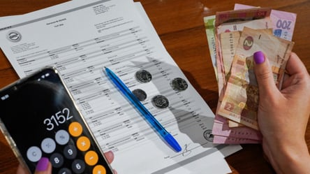 Оплата коммуналки — кому из украинцев спишут часть долгов - 290x160