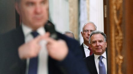 Горілка, ікра та лекції про Рюріка — як Путін завербував Віткоффа - 290x160