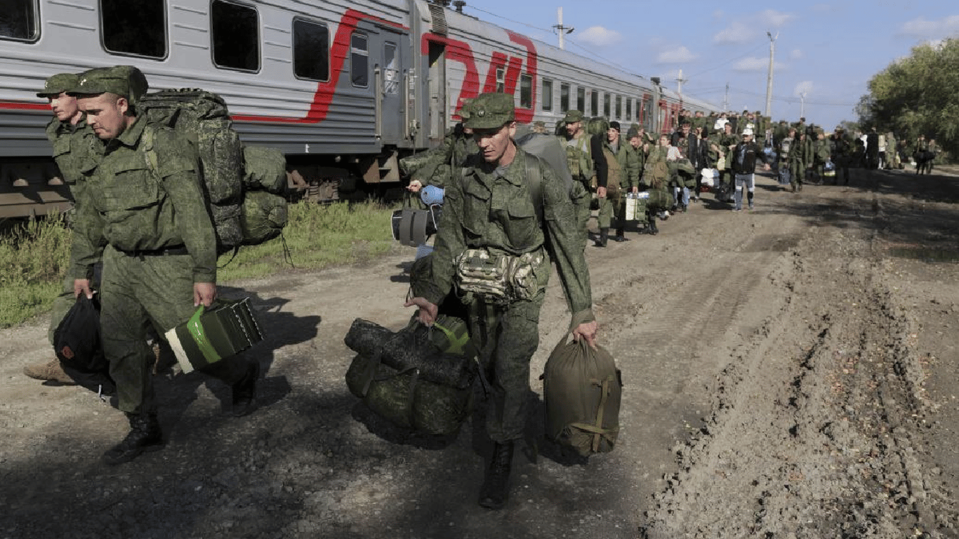 Російських військових, які пішли у відпустку, оголошують дезертирами, — перехоплення ГУР
