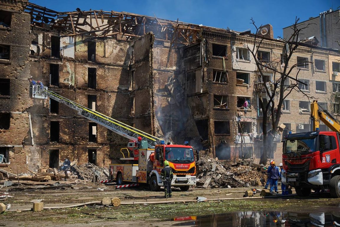 Наслідки атаки РФ по Києву 24 травня