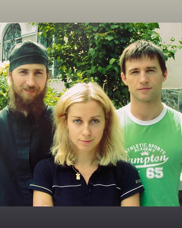 Тоня Матвиенко со своими братьями