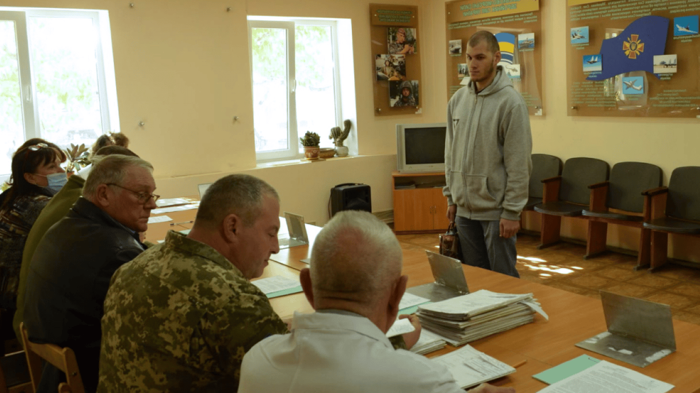 На Буковині стоматолог відмовився від мобілізації