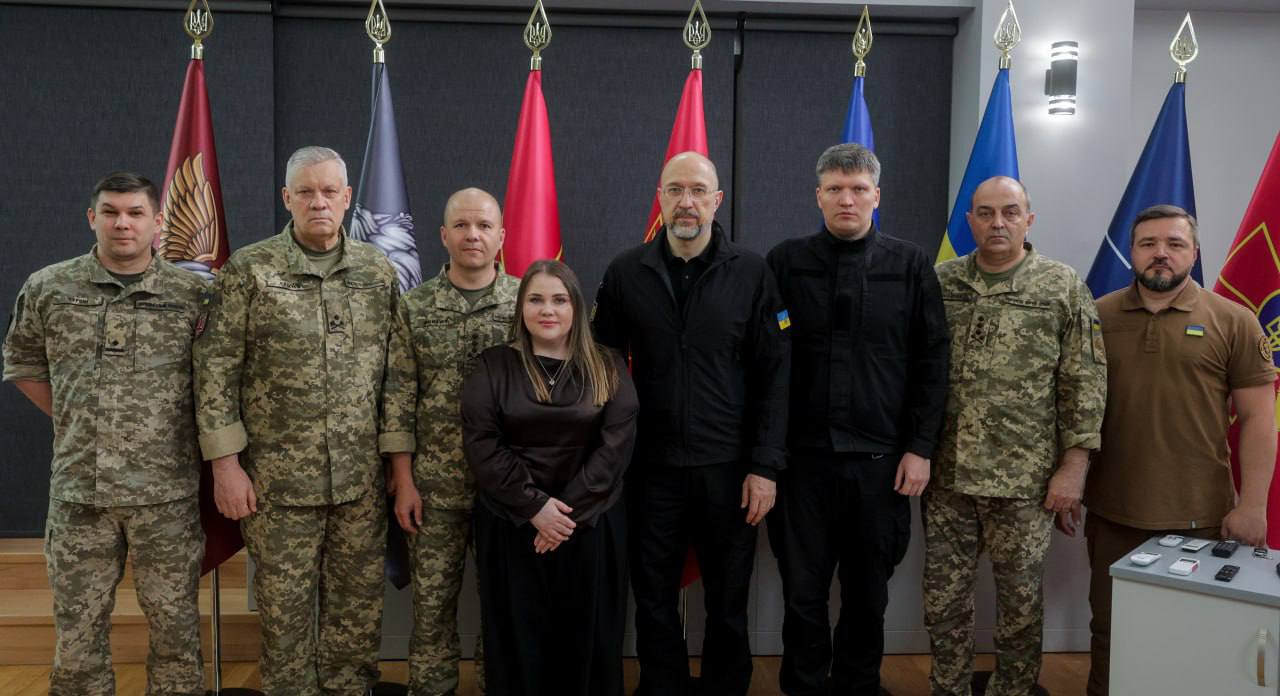 Денис Шмигаль провів нараду Міноборони - фото