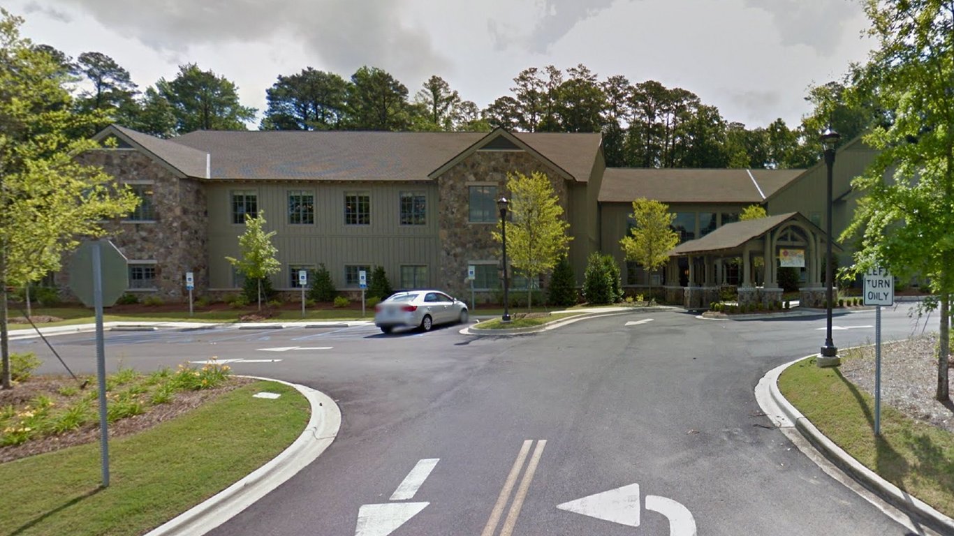 В Алабаме мужчина устроил стрельбу в церкви: есть погибшие и раненые