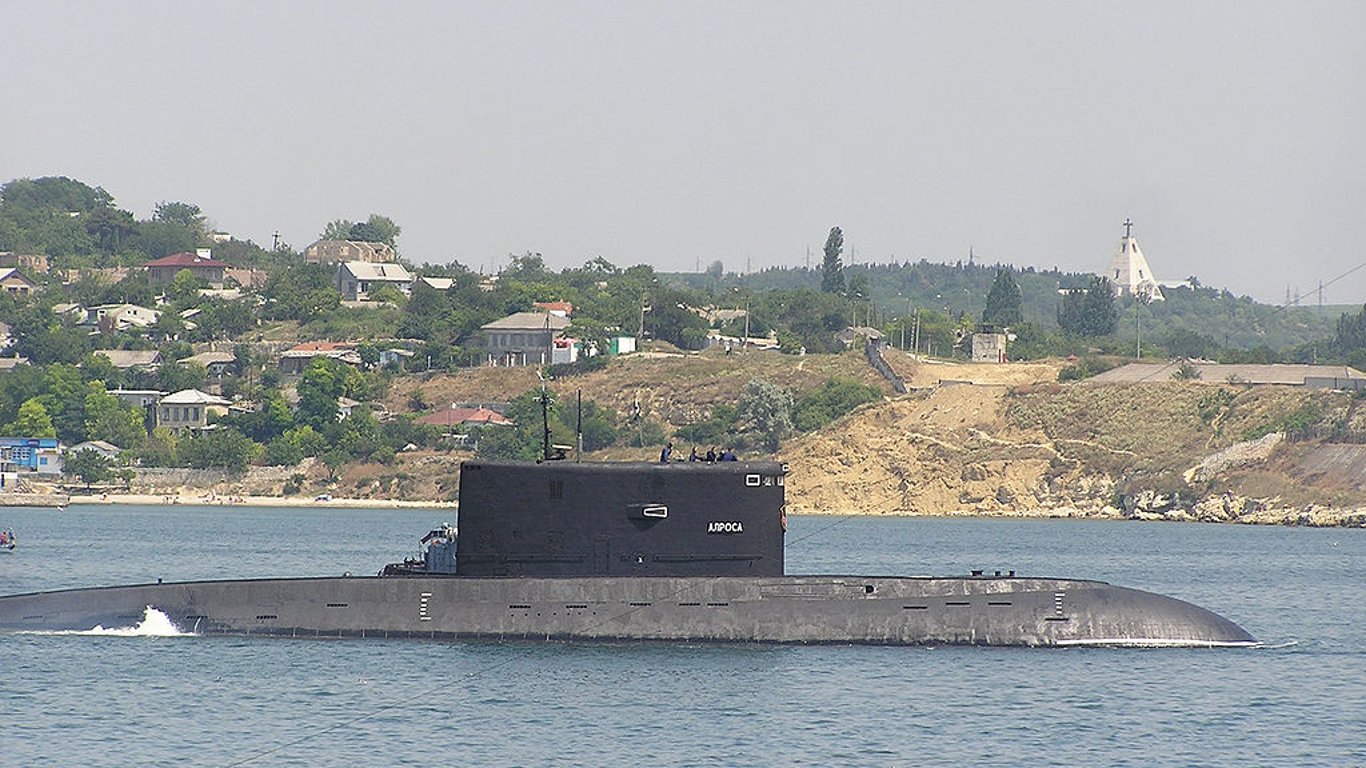 росіяни планують повернути на бойове чергування ще один підводний човен