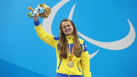 Плавчиня Стеценко завоювала для України третє "золото" Паралімпійських ігор - 285x160