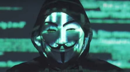 Транслировали стихотворение Монатика о войне: хакеры Anonymous взломали российские гостелеканалы - 285x160