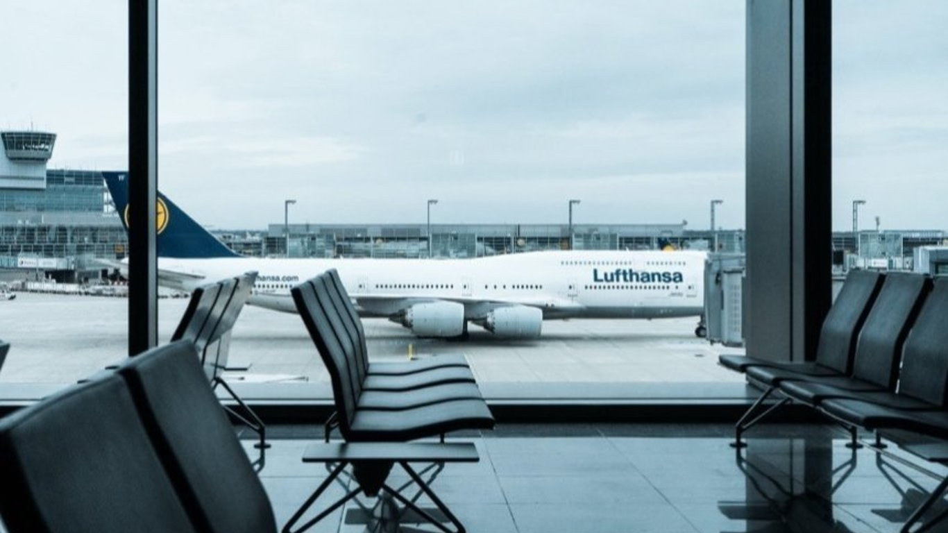 Полеты в Украину - Авиакомпания Lufthansa приостанавливает полеты в Украину