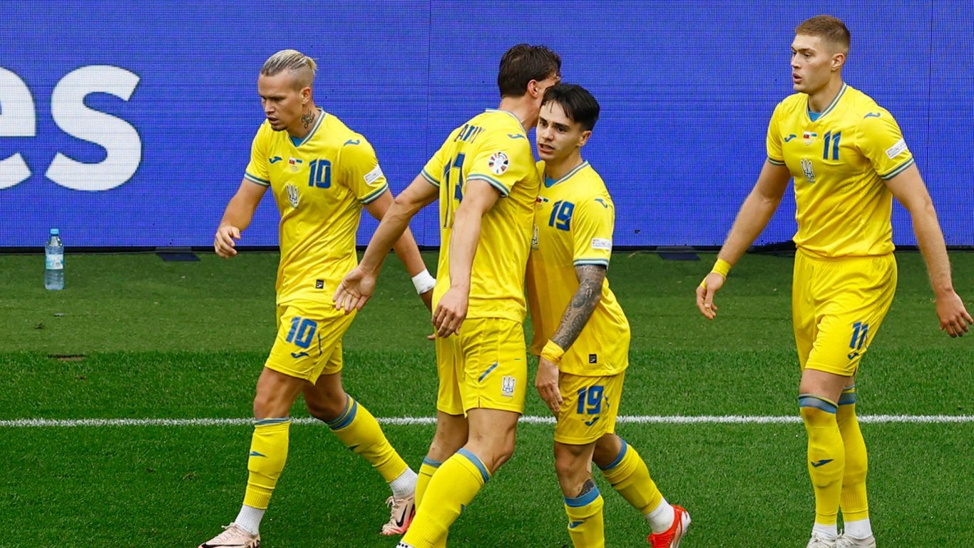 Довбик может не сыграть за сборную Украины в матче с Бельгией