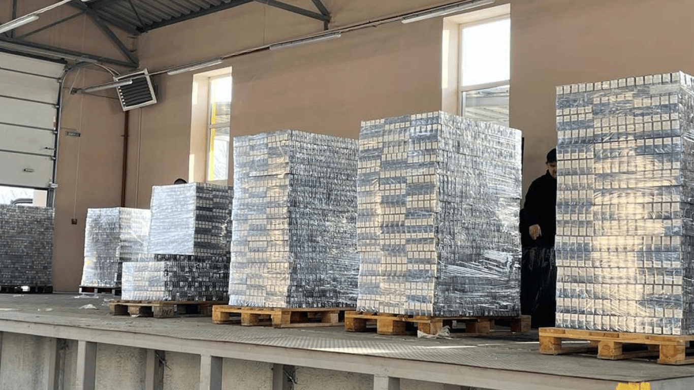 Прикордонники зупинили контрабандний вантаж на 6 млн грн у цистерні з олією