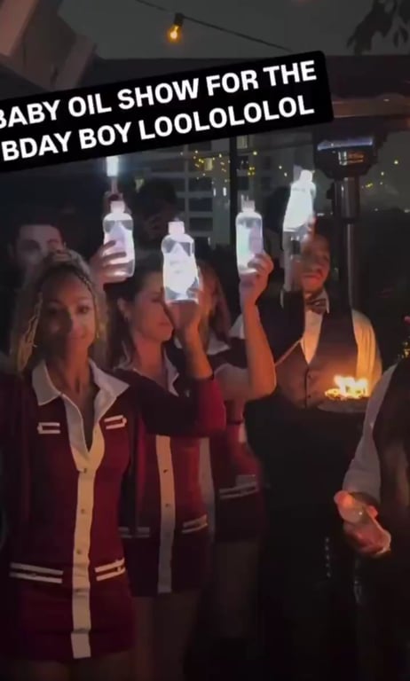 Друзі Лендона Баркера влаштували вечірку в стилі P. Diddy