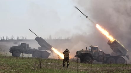 Ворог не припиняє постійних обстрілів: деталі від Генштабу - 285x160