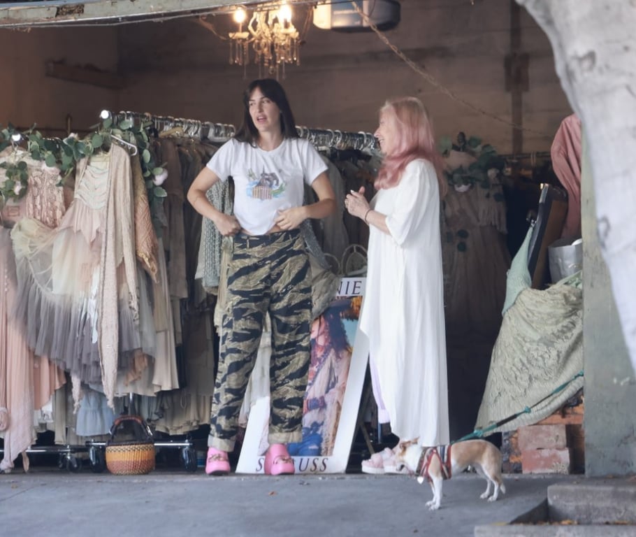 Дочку Брюса Вілліса оголила груди