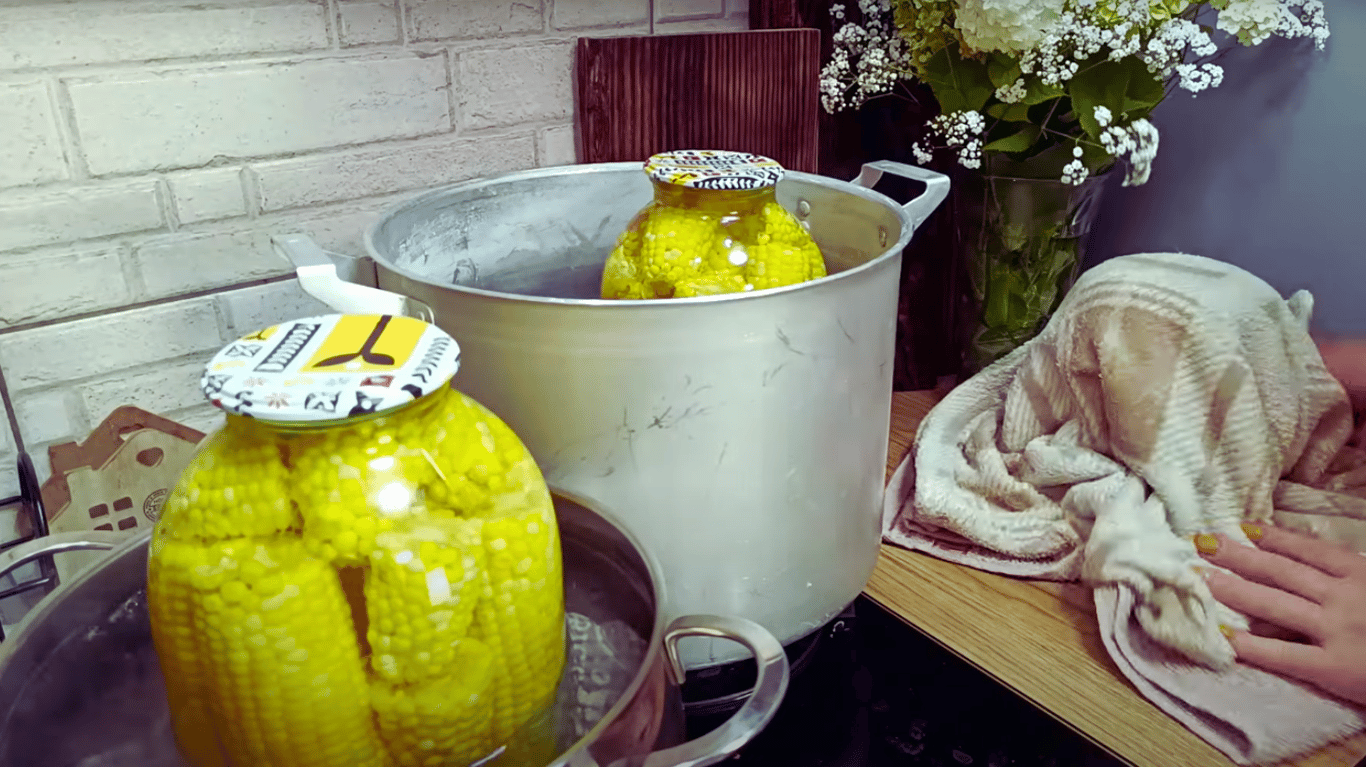 кукурдза на зиму качанами