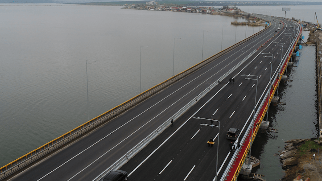 Новая система WIM на Хаджибейском мосту: какие результаты за первую неделю
