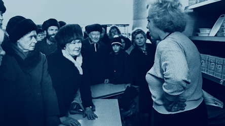 Зарплаты в СССР — сколько платили людям и на что хватало этих денег - 290x160