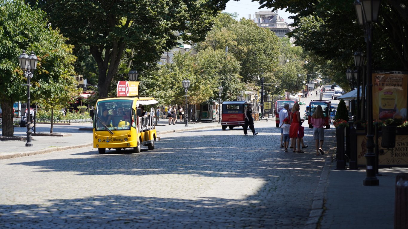 вулиця Дерибасівська в Одесі 