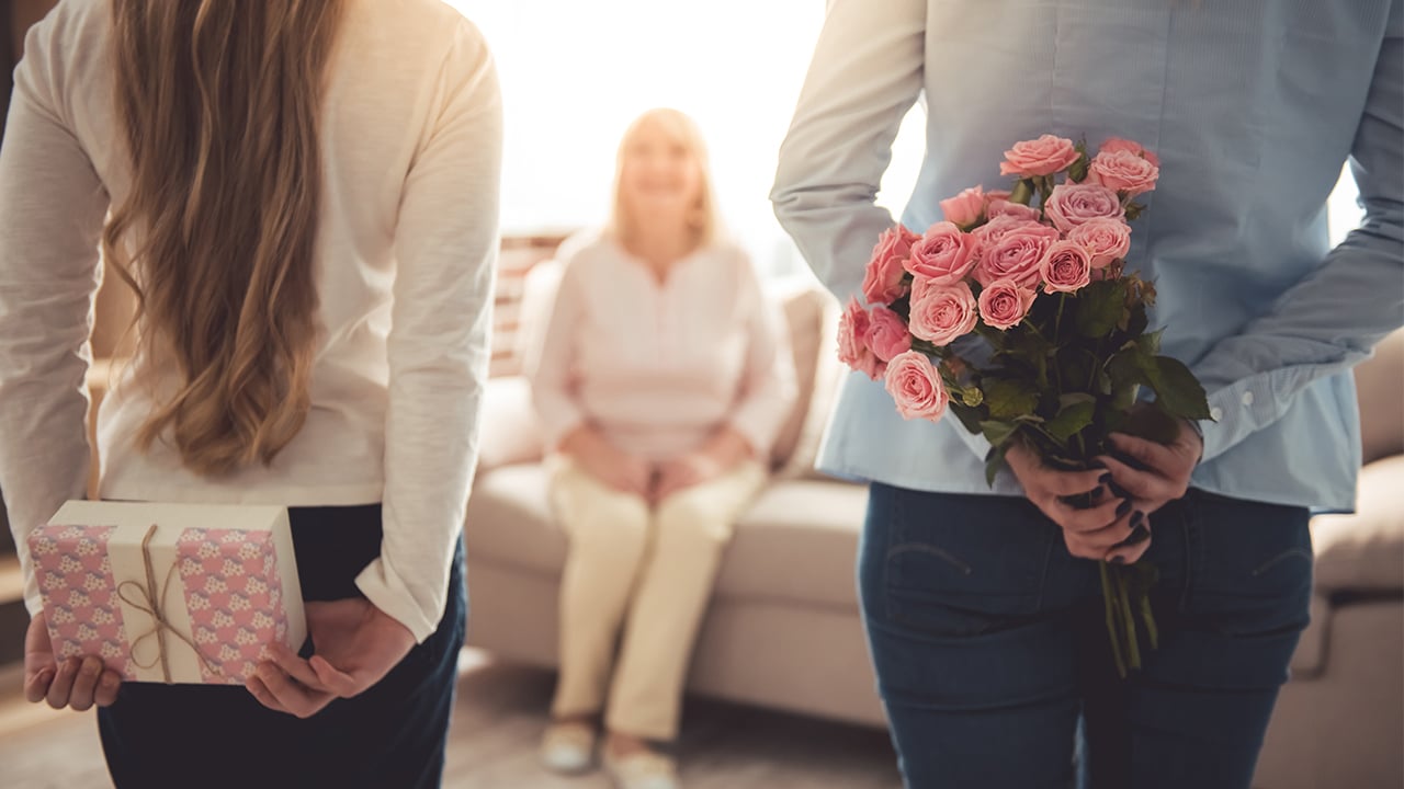 Які квіти у жодному разі не можна дарувати мамі у свято День матері