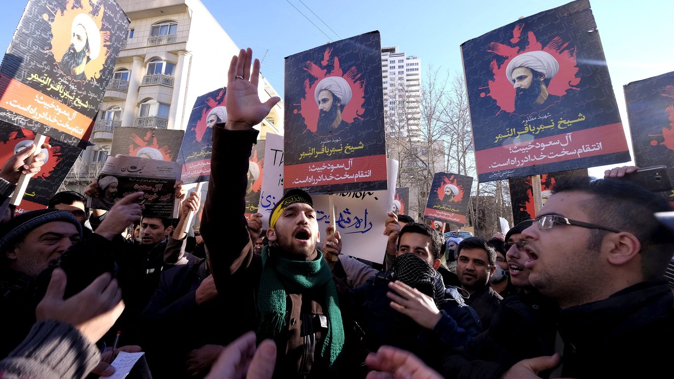 Іран помилував понад 20 тисяч учасників антиурядових протестів