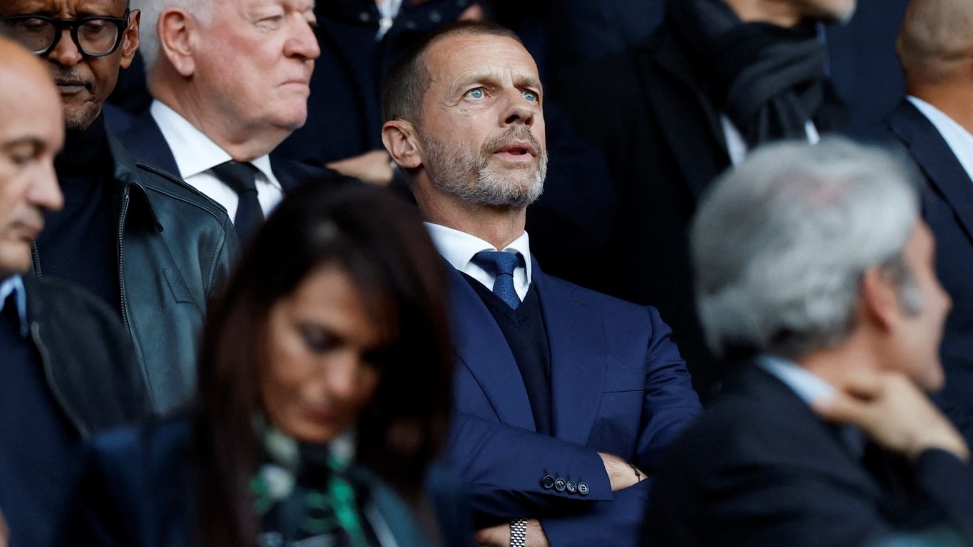 Александер Чеферин