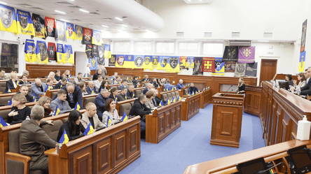 Депутаты Киевсовета увеличили свои фонды на 600 млн грн — детали - 290x160