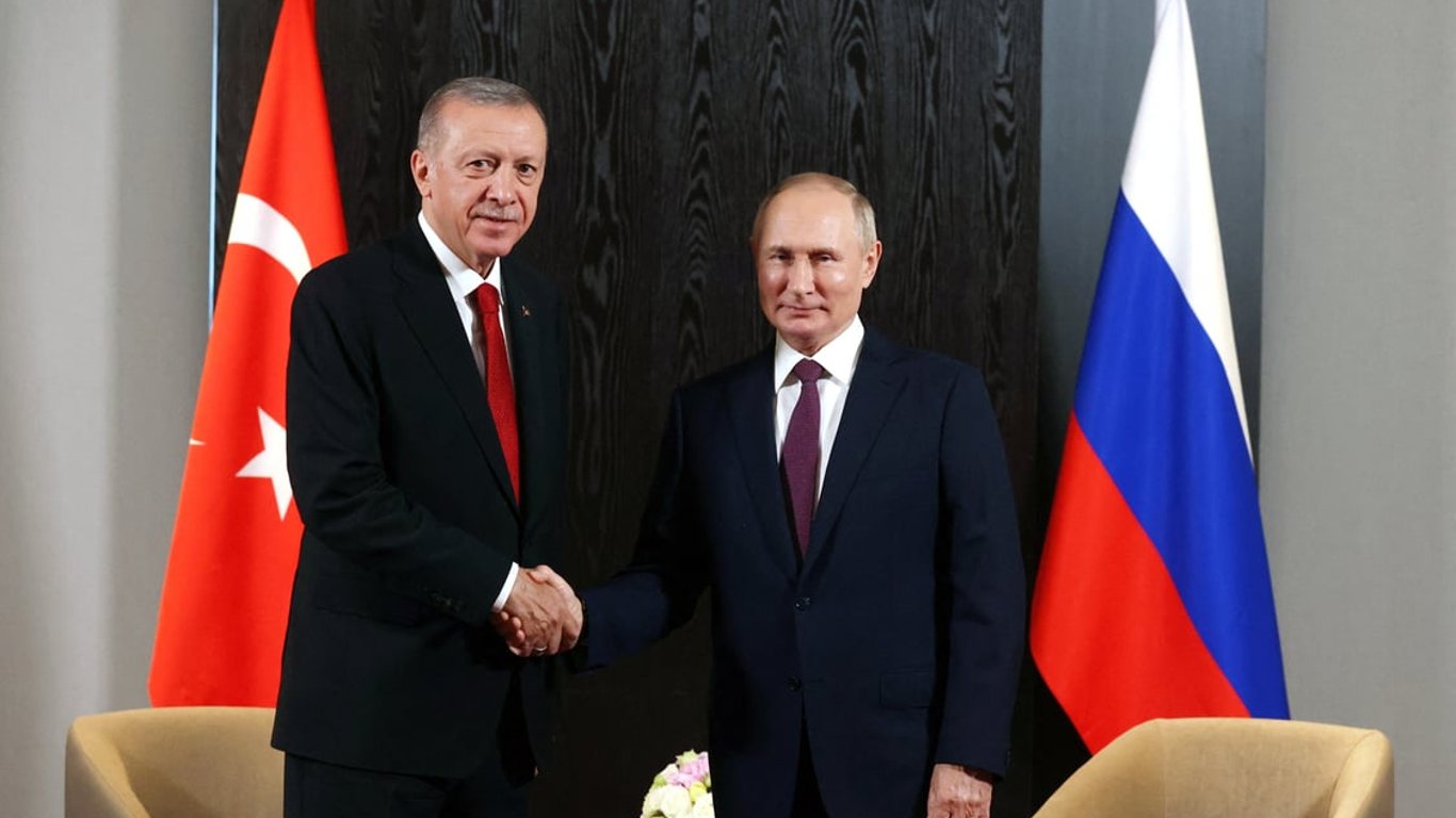 После разговора с Зеленским Эрдоган позвонил Путину