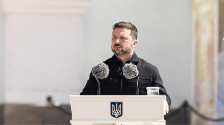 Зеленський повідомив про атаки на РФ: уражено два важливих об'єкти - 290x160