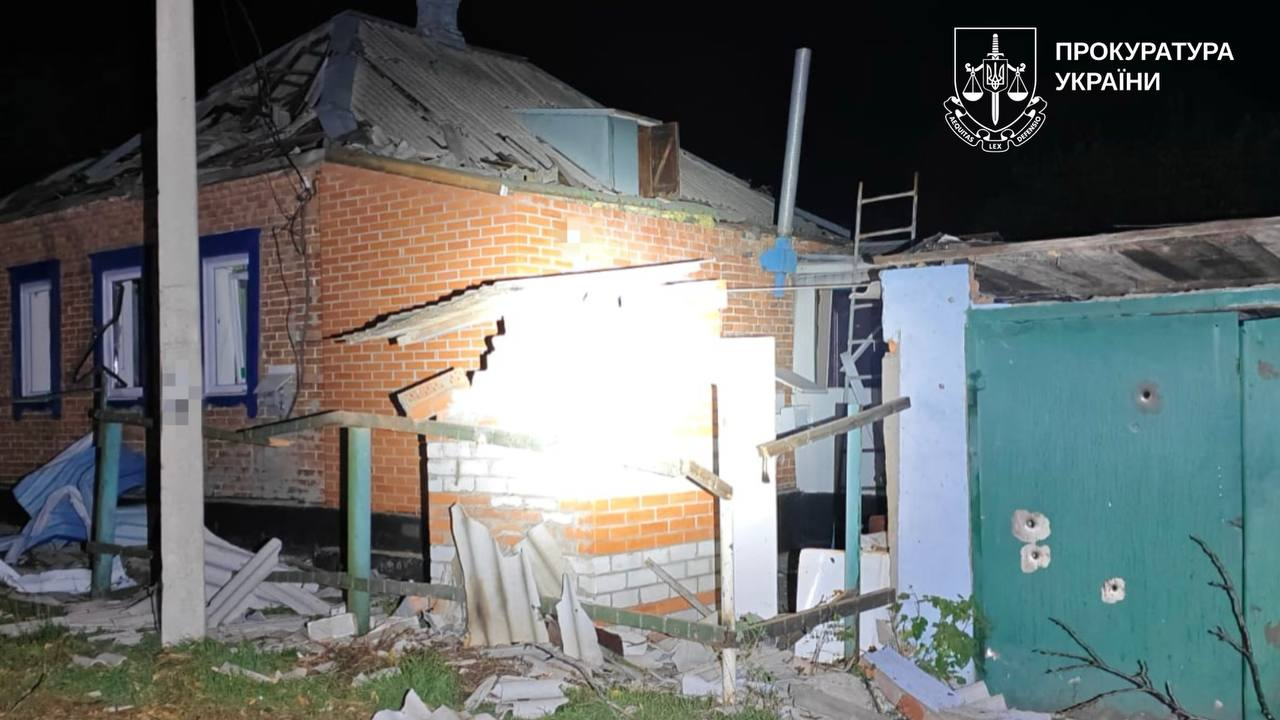 Росія вперше вдарила авіабомбою по Лозовій на Харківщині - фото 4