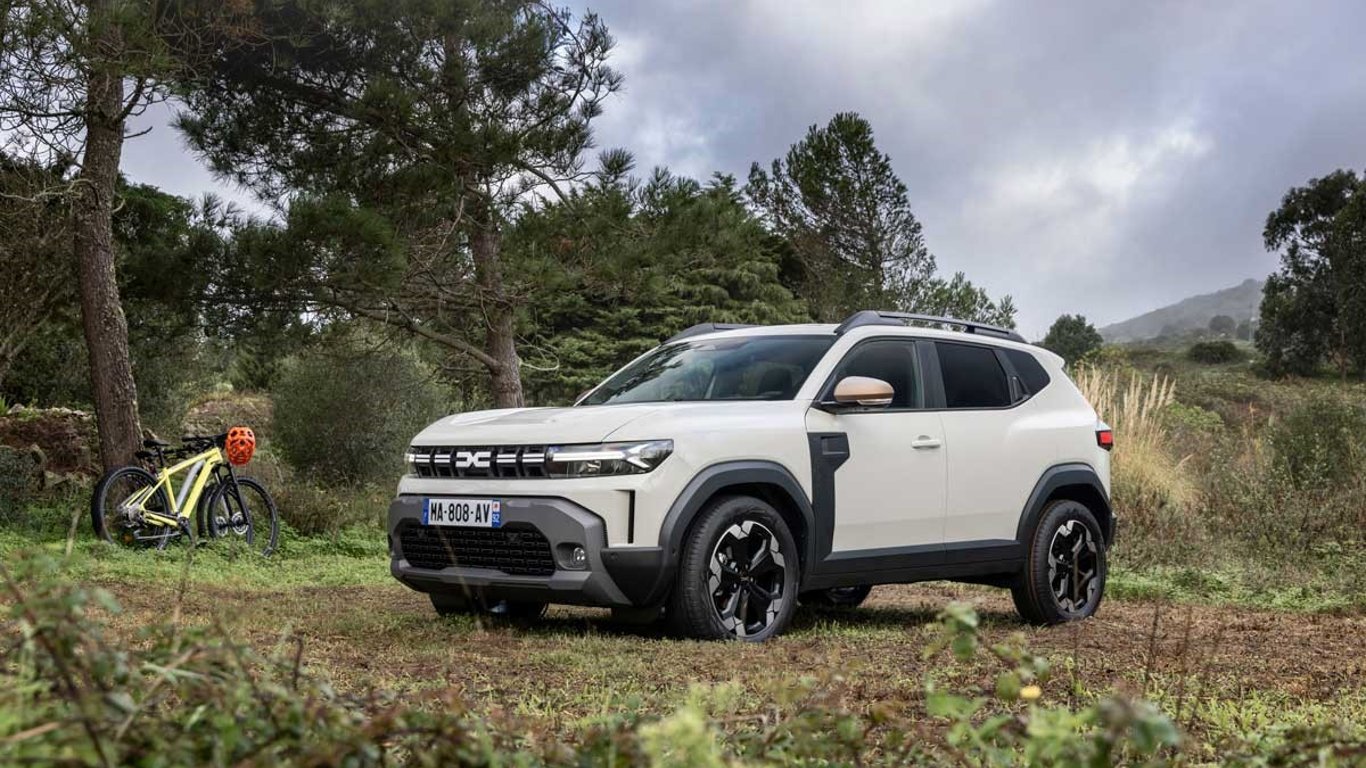 Dacia Duster 2024: стали відомі європейські ціни на популярний в Україні кросовер