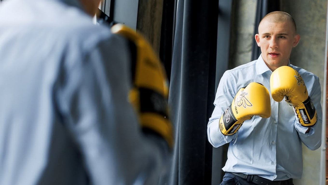 Александр Хижняк