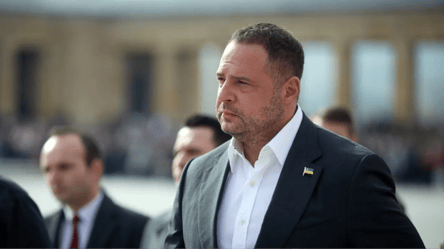 Новий комітет НААУ на чолі з Єрмаком обговорив допомогу військовим - 290x166