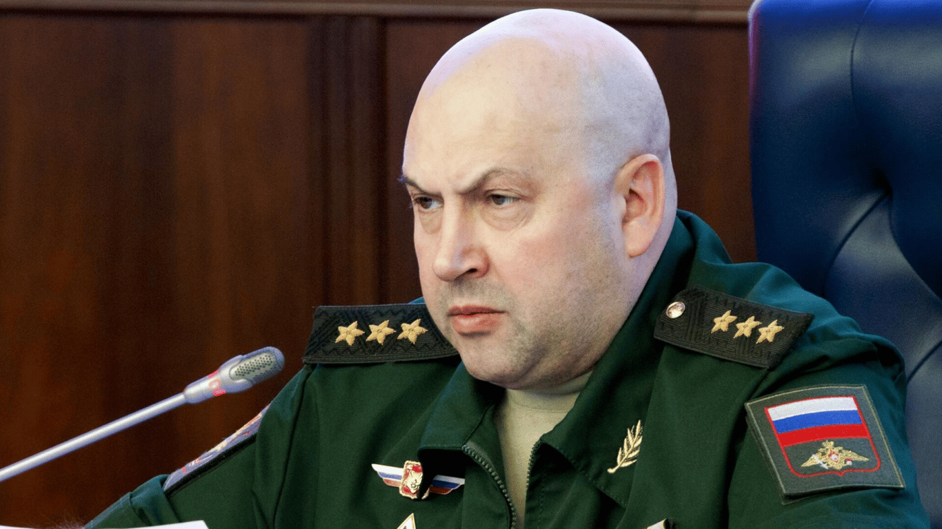 Підкоріться Путіну, поки не пізно: російський генерал Суровикин звернувся до "вагнерівців"