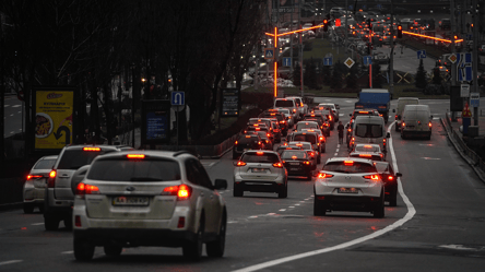 Українців попередили про нову схему шахраїв щодо авто - 285x160