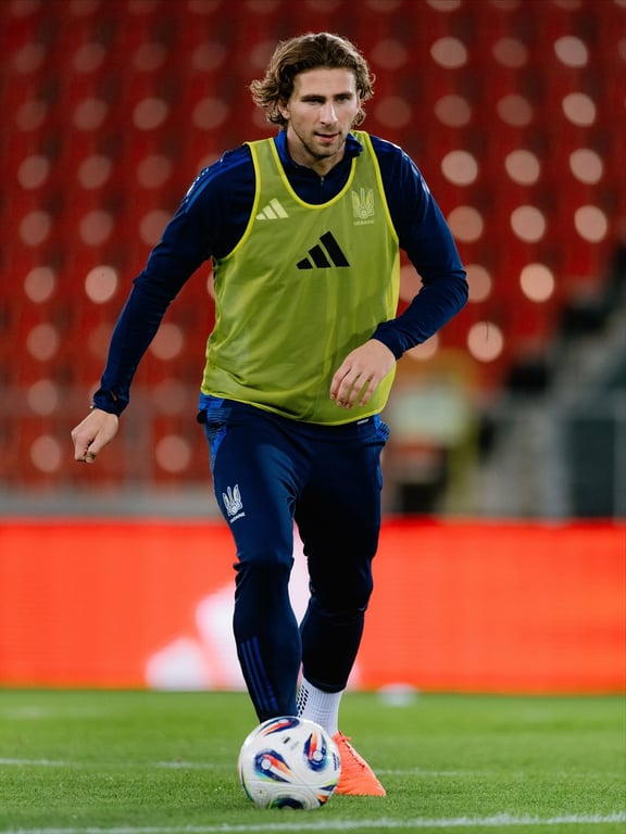 Илья Забарный