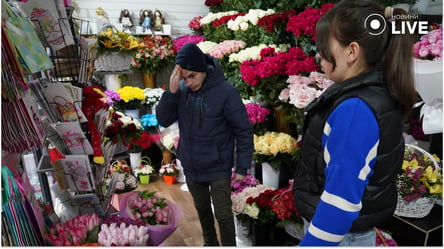 Цветы на День влюбленных — какая цена на одесском Привозе - 285x160