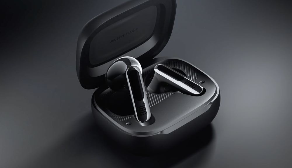 JBL выпустила беспроводные наушники Live Flex 3 с сенсорным экраном на футляре - фото 1