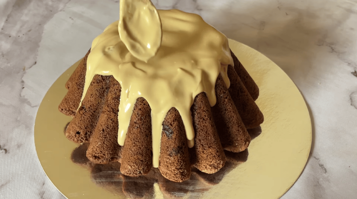 Глазур на паску з білого шоколаду - рецепт