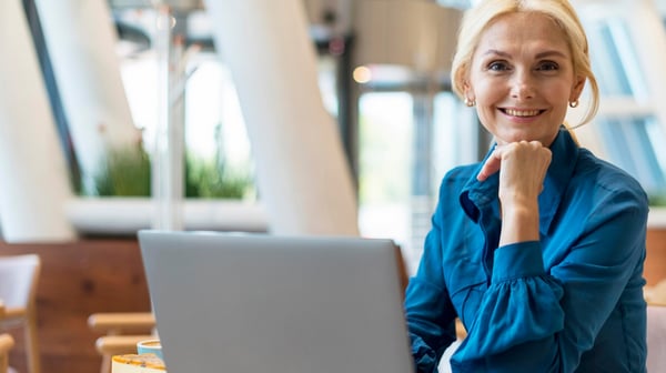 Пенсії в Україні — кому нарахують доплати у понад 1 тис. грн у 2026 році