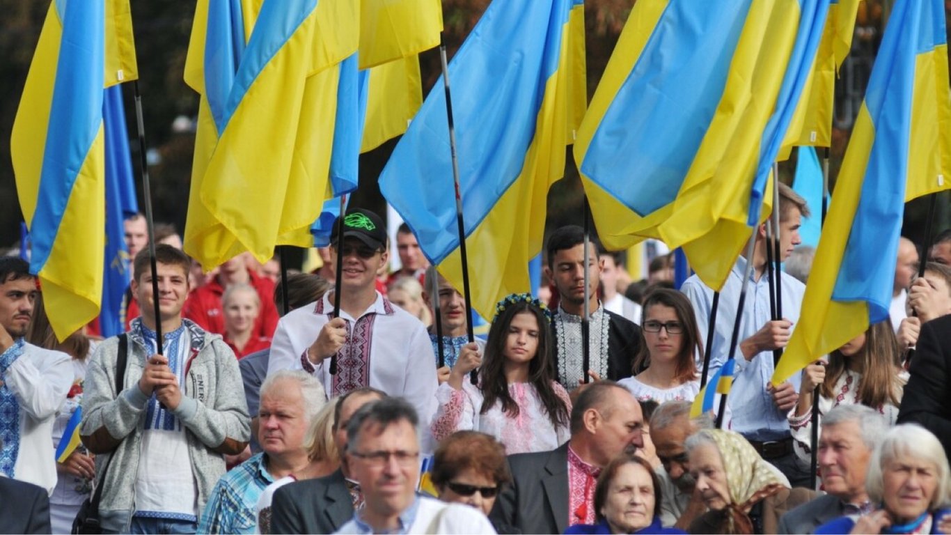В Институте демографии сообщили, что Украина находится на грани смены этнического состава нации