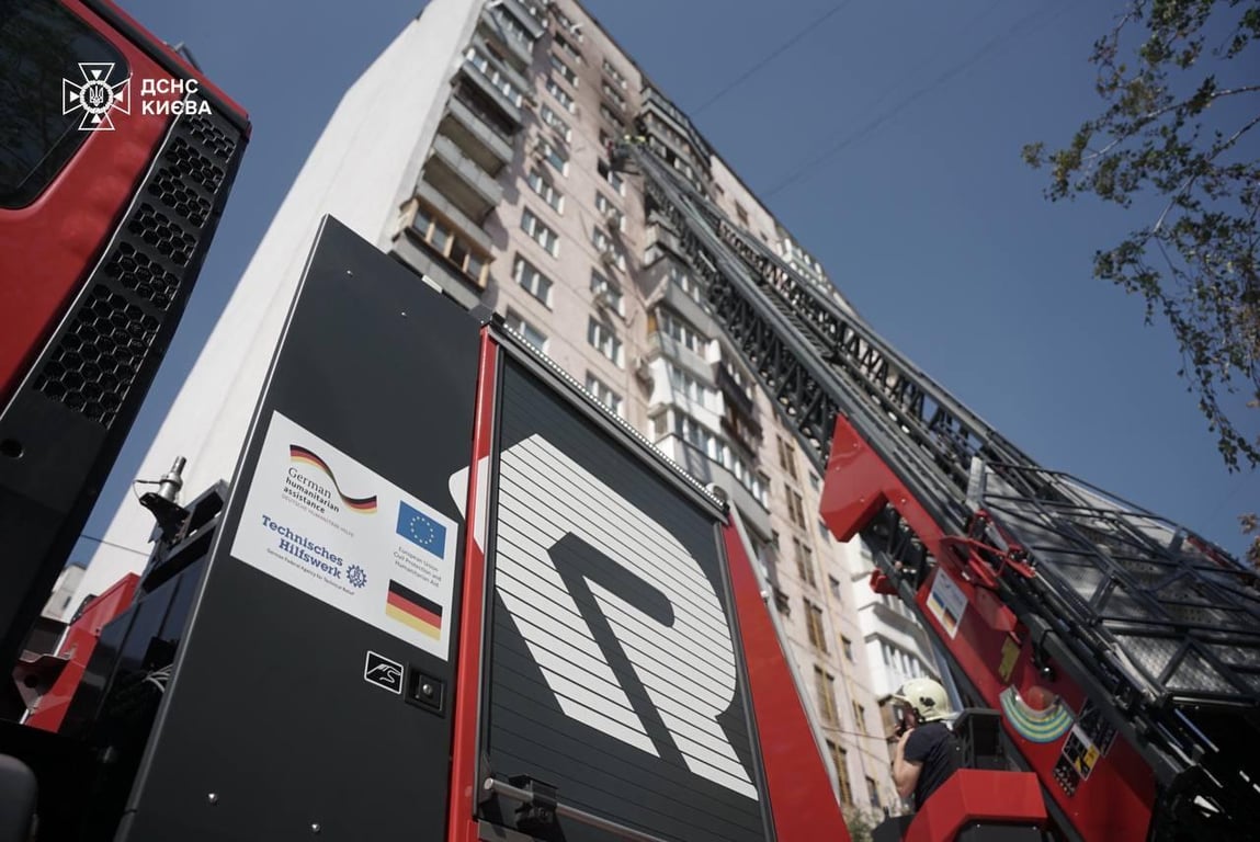 Пожежа в будинку у Подільському районі Києва