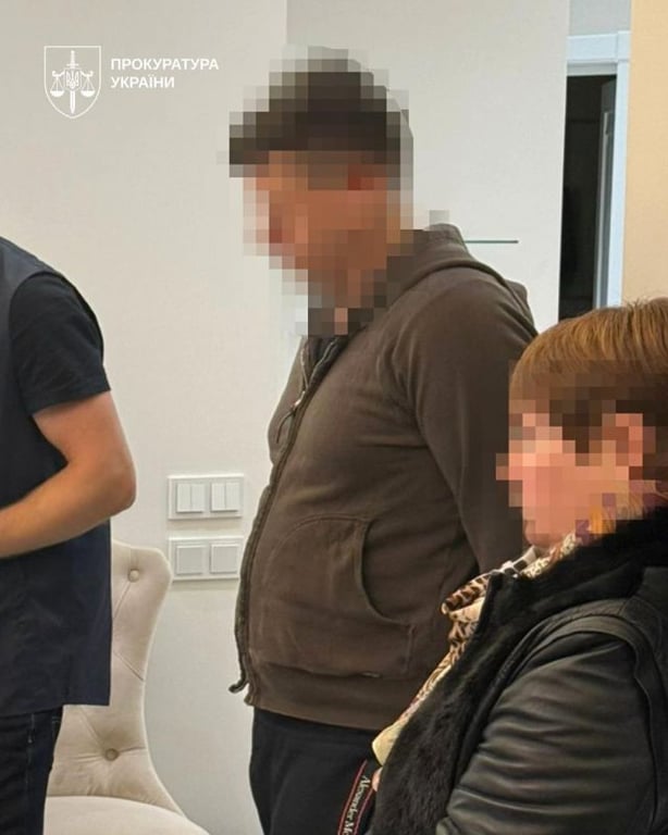 В Румынии задержали львовянина, заработавшего $938 тысяч на детской порнографии - фото 1
