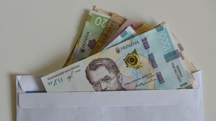 Деньги в отношениях — как украинцы часто ведут семейный бюджет - 285x160